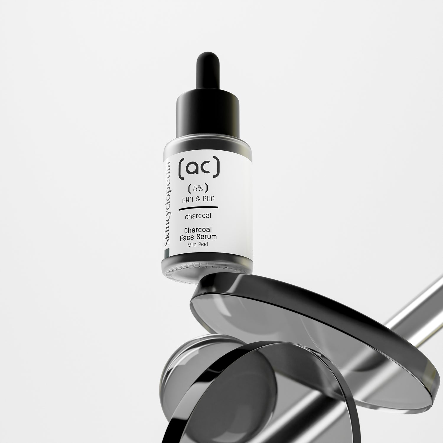 Concentrated gentle peeling serum for the face with 5% mandelic and polyhydroxy acids + activated charcoal 30ml