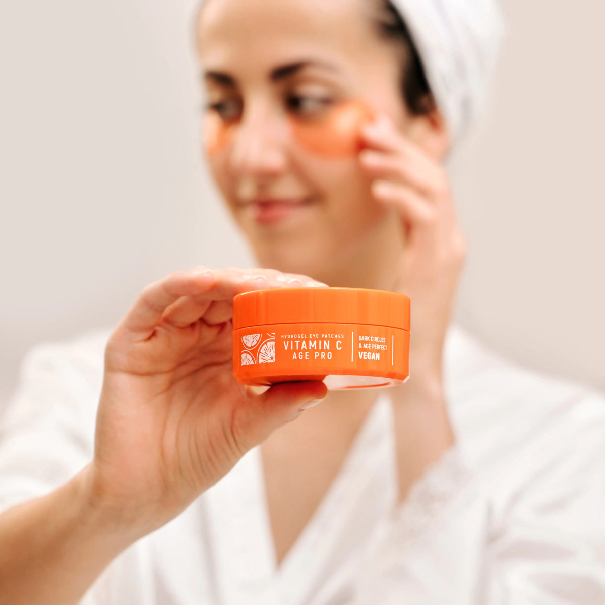 Age Pro Хидрогел пачове за очи с витамин С, ретинол и хиалуронова киселина 60бр - CAMCO Ltd.