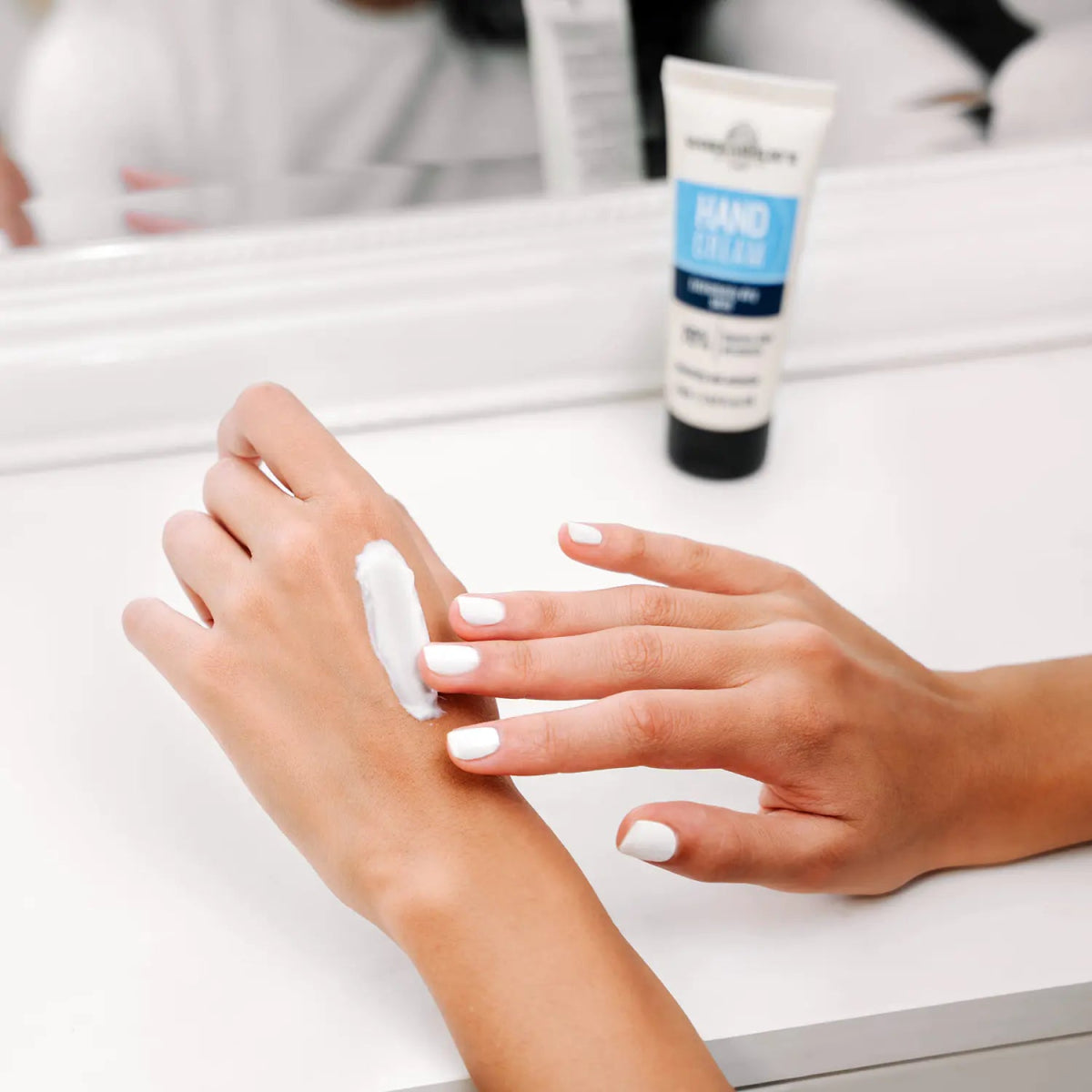 Крем за ръце с 20% комплекс от хиалуронова киселина, масло от ший и глицерин 75ml - CAMCO Ltd.