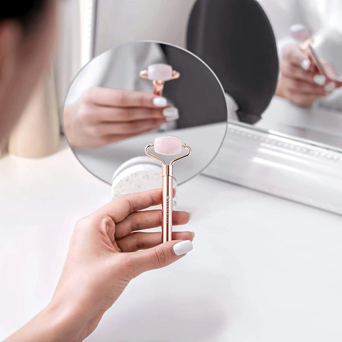 Масажен ролер за лице розов кварц - CAMCO Ltd.